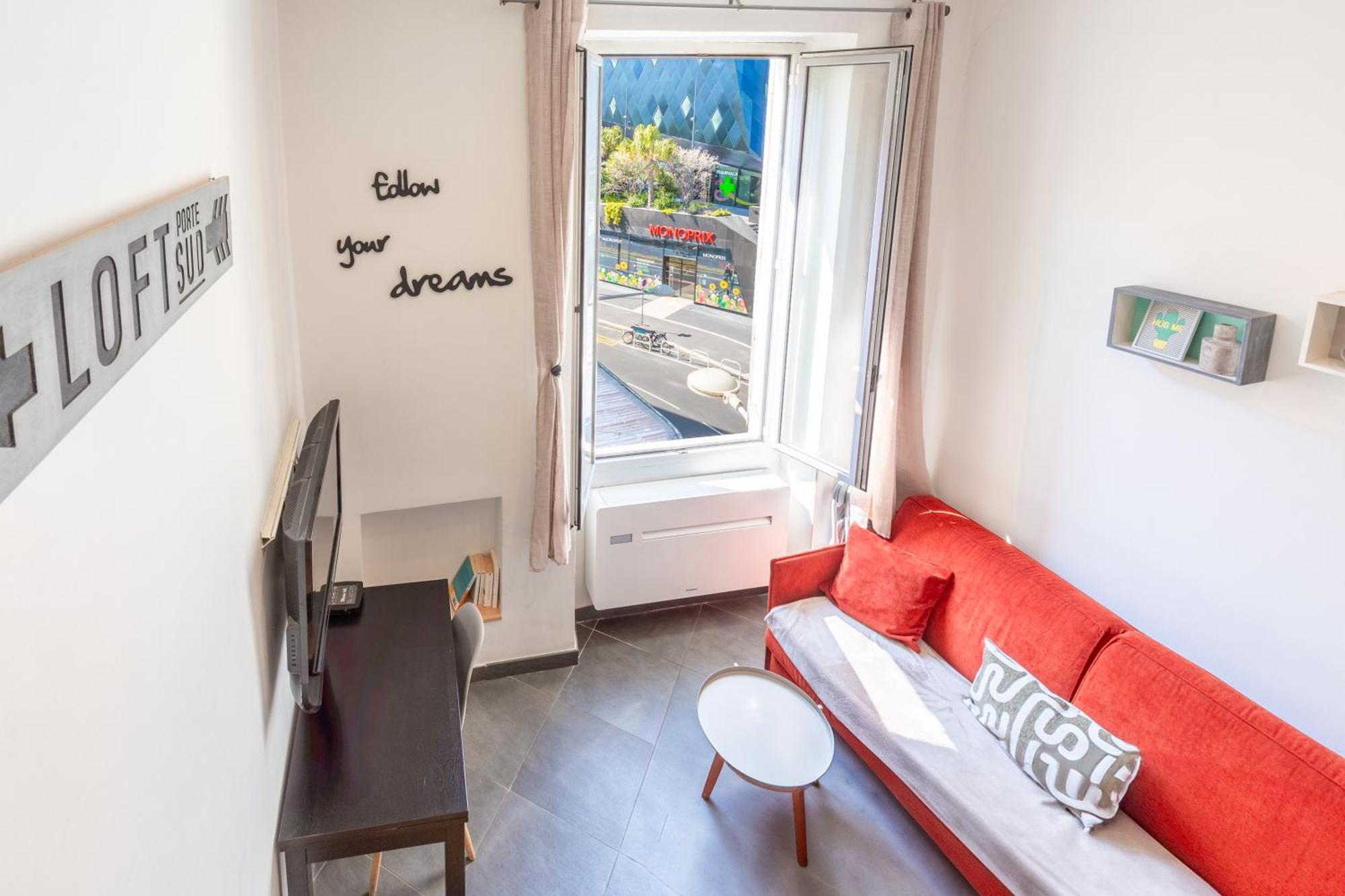 Homelivia Av Jean Medecin Nice Exterior photo